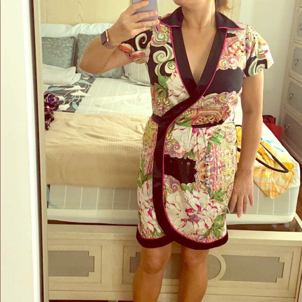 Bebe  elegant  dress